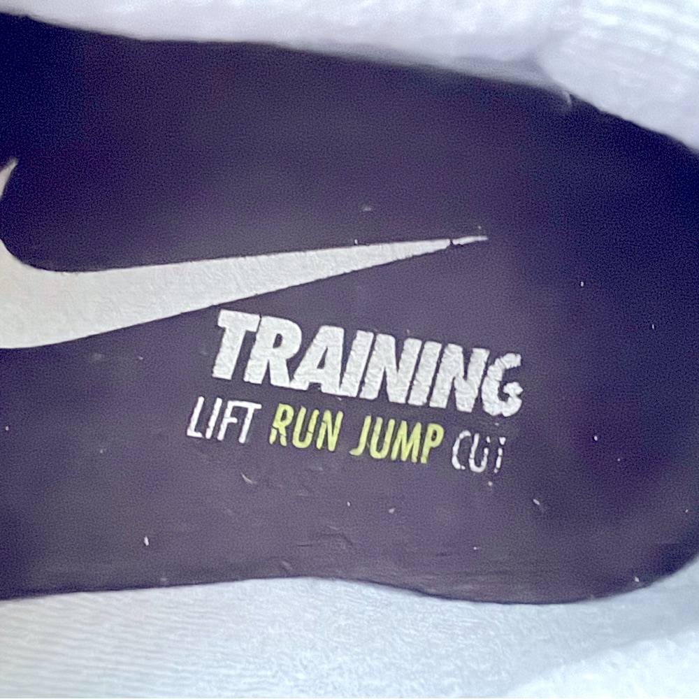 Nike Flywire Shoes👟 - Picture 4 of 5